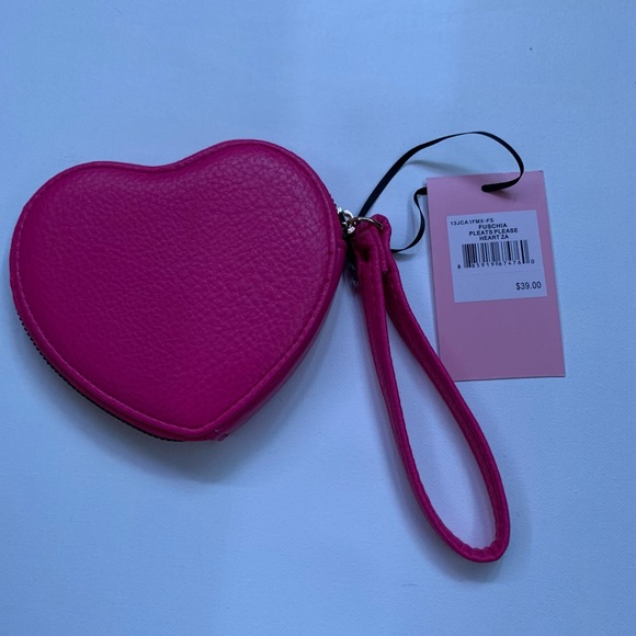 SOLD ON DEPOP Juicy Couture pink heart coin purse wristlet - Picture 2 of 8